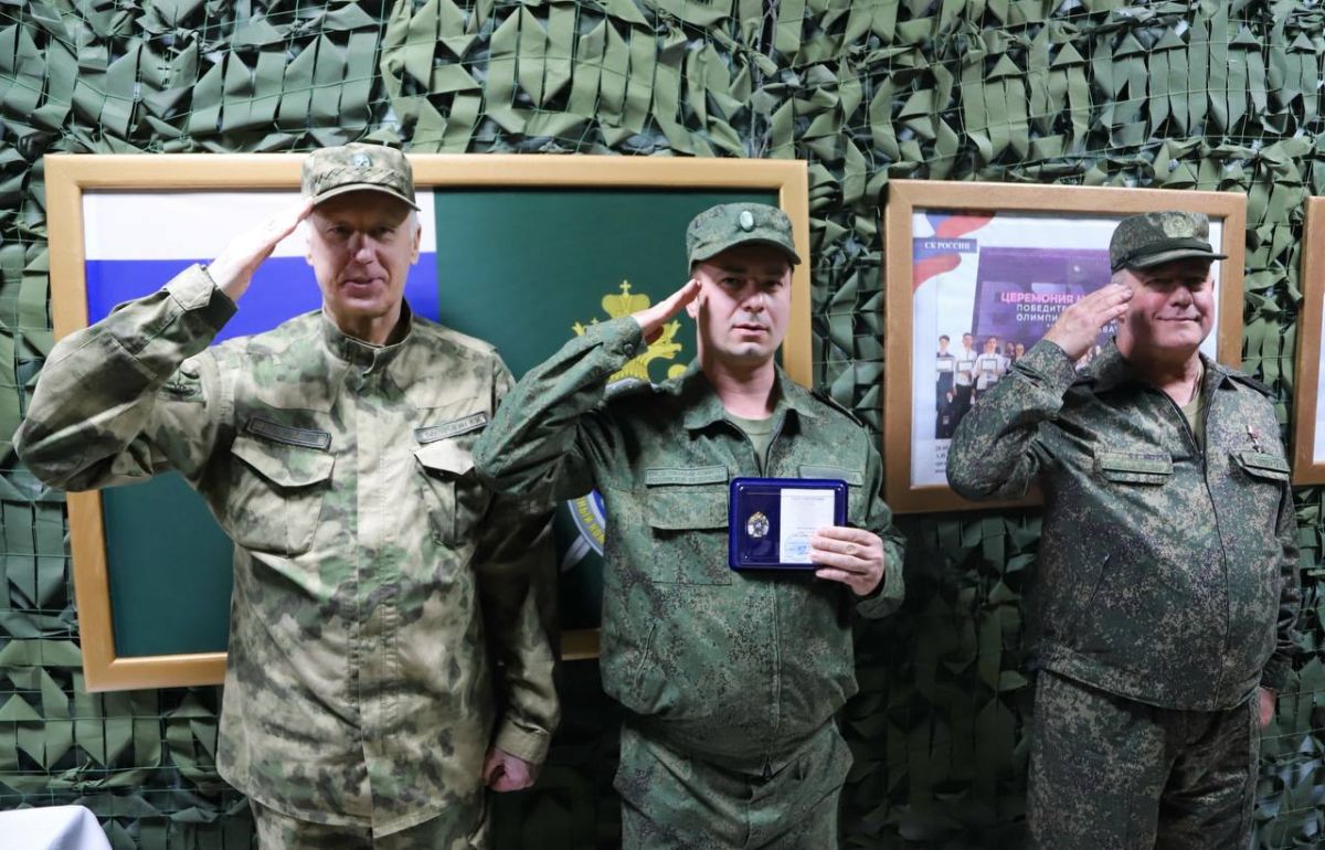 Председатель СК России провел оперативное совещание в Луганске Председатель СК России провел оперативное совещание в Луганске