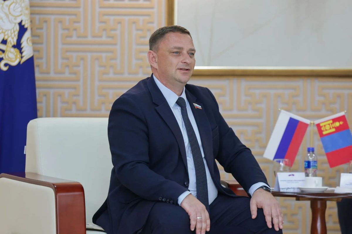 Максим Сорокин: Поездку в братскую Монголию, город-побратим Улан-Батор, завершаем встречей с Председателем Столичного хурала гражданских представителей Улан-Батора г-ном Дашнямын Ихбаяр и коллегами-депутатами Хурала Максим Сорокин: Поездку в братскую Монголию, город-побратим Улан-Батор, завершаем встречей с Председателем Столичного хурала гражданских представителей Улан-Батора г-ном Дашнямын Ихбаяр и коллегами-депутатами Хурала