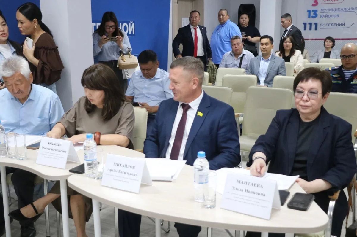 В Элисте стартовала защита дипломов у героев СВО В Элисте стартовала защита дипломов у героев СВО