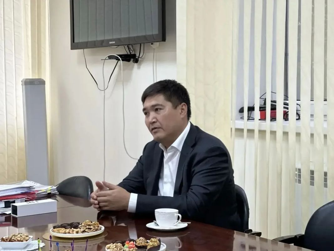 Минздрав Калмыкии и КалмГУ обсудили вопросы подготовки медицинских кадров Минздрав Калмыкии и КалмГУ обсудили вопросы подготовки медицинских кадров