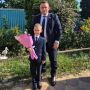 Глава города - председатель Элистинского городского Собрания Максим Сорокин посетил торжественную линейку в Русской национальной гимназии