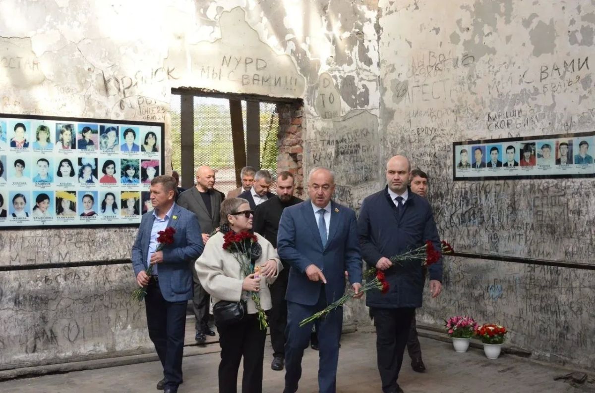 Сегодня День солидарности в борьбе с терроризмом Сегодня День солидарности в борьбе с терроризмом