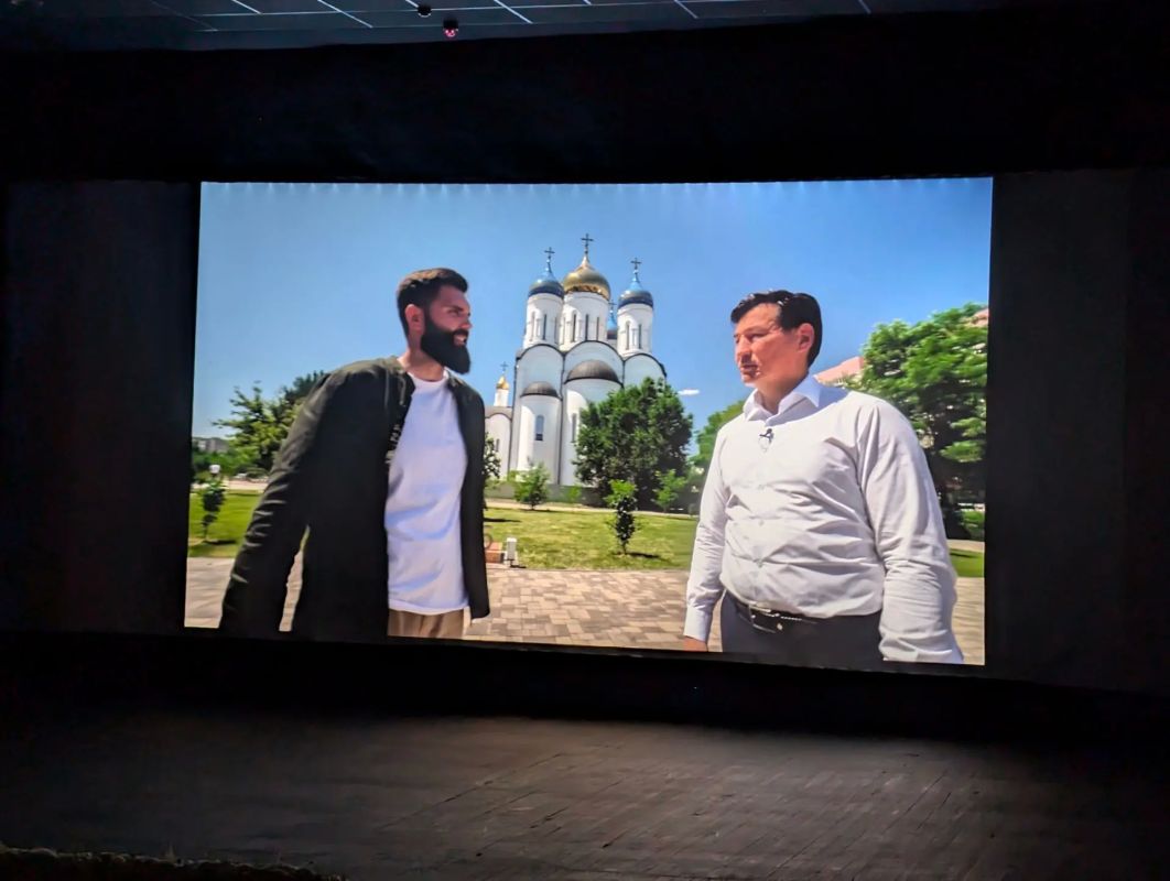 Максим Сорокин: Элистинское чудо.. Посмотрел фильм, снятый телеканалом «СПАС» к 80-летию Явления Христа в Элисте Максим Сорокин: Элистинское чудо.. Посмотрел фильм, снятый телеканалом «СПАС» к 80-летию Явления Христа в Элисте