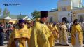 Крестный ход начался!. В центре священного шествия — икона, написанная по событиям 80-летней давности