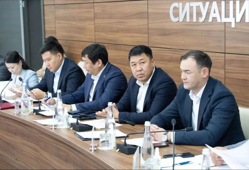 В Правительстве Калмыкии обсудили прогноз показателей социально-экономического развития республики за 9 месяцев 2026 года В Правительстве Калмыкии обсудили прогноз показателей социально-экономического развития республики за 9 месяцев 2026 года