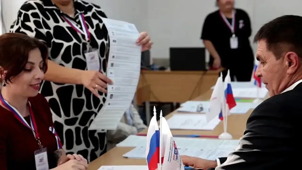 Михаил Богатов принял участие в голосовании на выборах кандидатов в Государственную Думу Федерального Собрания Российской Федерации Михаил Богатов принял участие в голосовании на выборах кандидатов в Государственную Думу Федерального Собрания Российской Федерации