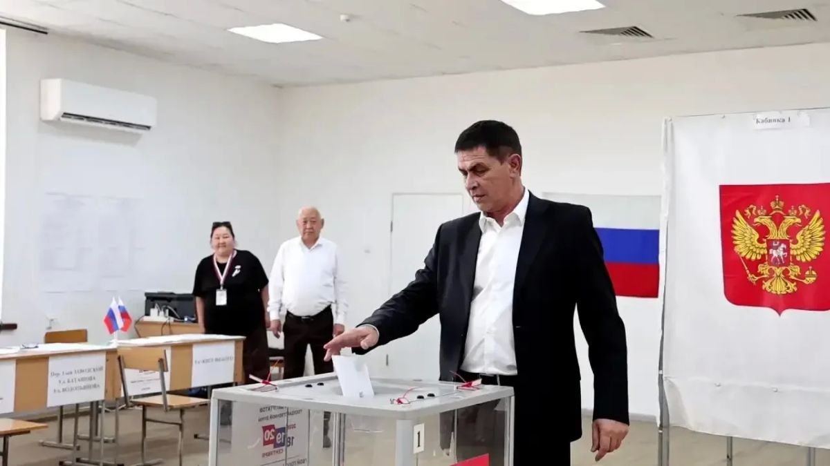 Михаил Богатов принял участие в голосовании на выборах кандидатов в Государственную Думу Федерального Собрания Российской Федерации Михаил Богатов принял участие в голосовании на выборах кандидатов в Государственную Думу Федерального Собрания Российской Федерации