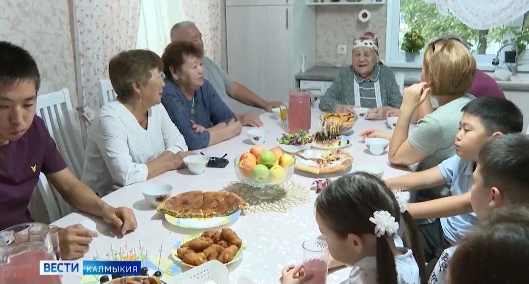 Сегодня в Калмыкии — День многодетной семьи Сегодня в Калмыкии — День многодетной семьи