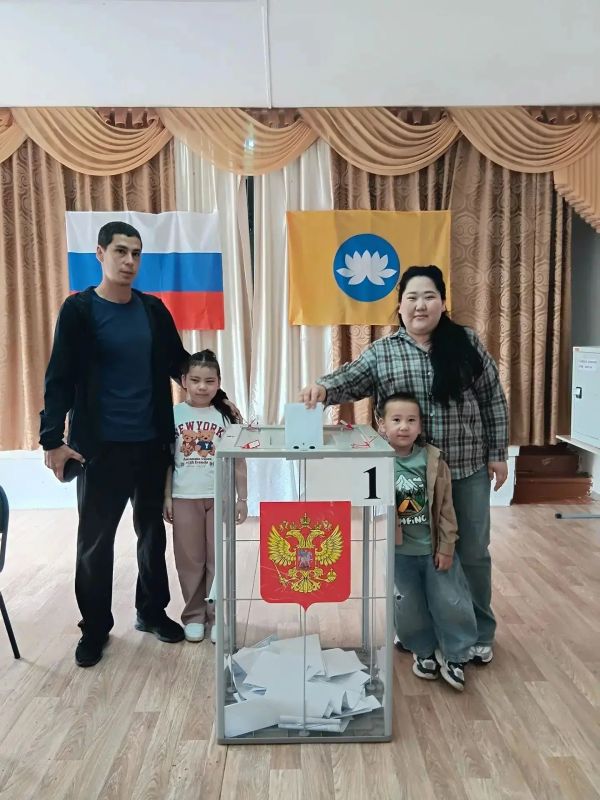 Сегодня в нашей республике отмечается замечательный и теплый праздник — День многодетной семьи! Сегодня в нашей республике отмечается замечательный и теплый праздник — День многодетной семьи!