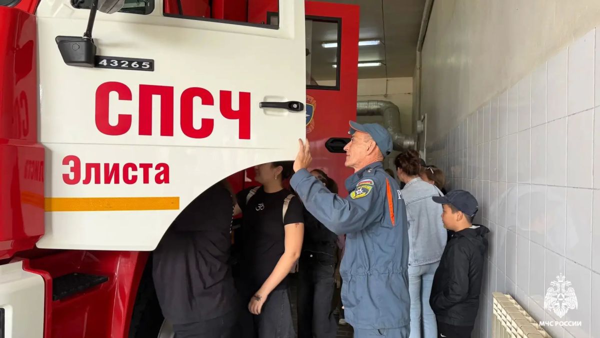 Услышать профессию сердцем: в СПСЧ-18 побывали особенные гости Услышать профессию сердцем: в СПСЧ-18 побывали особенные гости