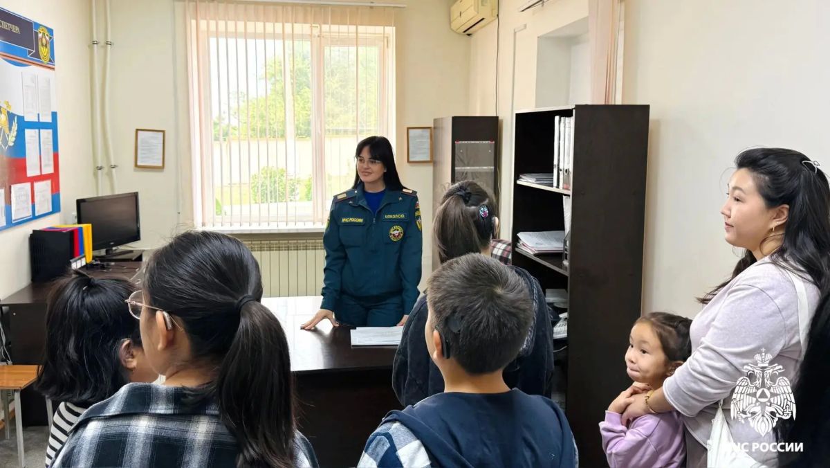 Услышать профессию сердцем: в СПСЧ-18 побывали особенные гости Услышать профессию сердцем: в СПСЧ-18 побывали особенные гости