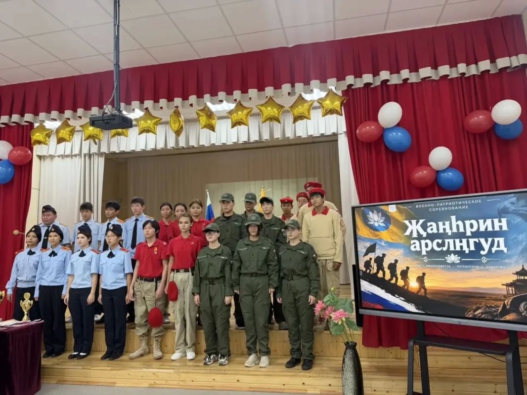 Команда кадетского класса Лаганской средней школы стала победителем военно-патриотического соревнования «арин арслгуд» ("Богатыри Джангара") Команда кадетского класса Лаганской средней школы стала победителем военно-патриотического соревнования «арин арслгуд» ("Богатыри Джангара")