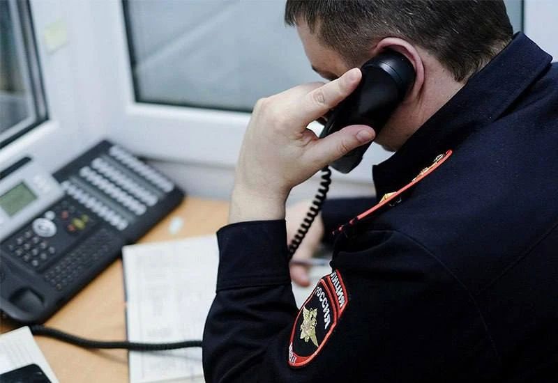 Нашел карту на остановке и потратил деньги: в Элисте раскрыли кражу