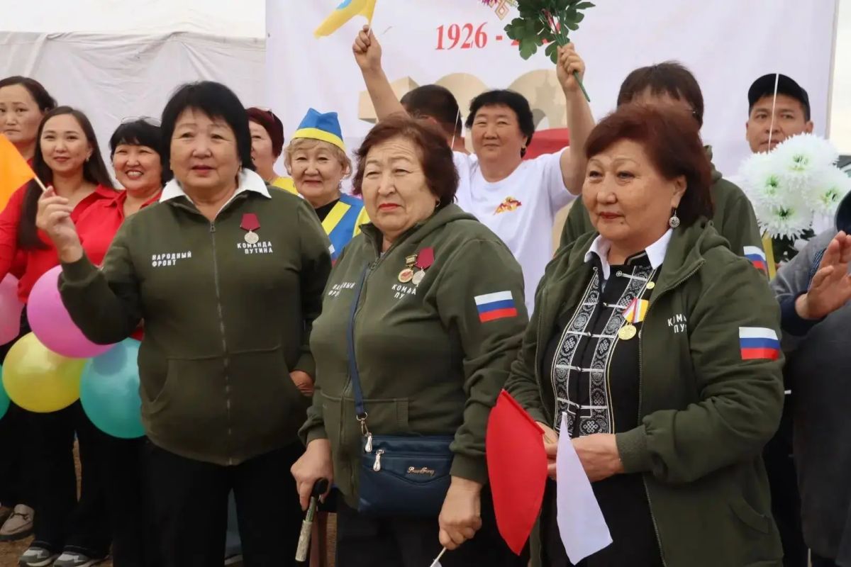 В Черноземельском районе развернулись масштабные праздничные мероприятия В Черноземельском районе развернулись масштабные праздничные мероприятия