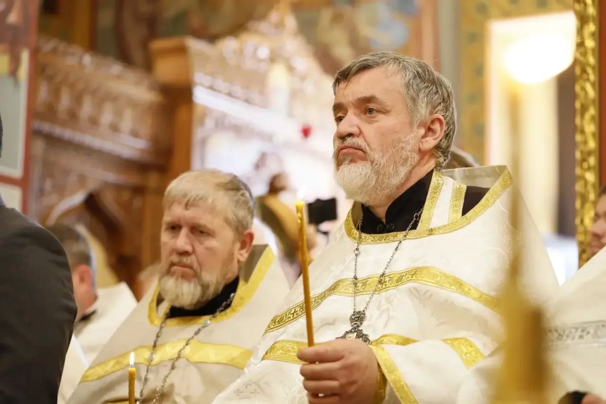 Бату Хасиков: В Калмыкии простились с первым правящим архиереем Элистинской и Калмыцкой епархии архиепископом Зосимой Бату Хасиков: В Калмыкии простились с первым правящим архиереем Элистинской и Калмыцкой епархии архиепископом Зосимой