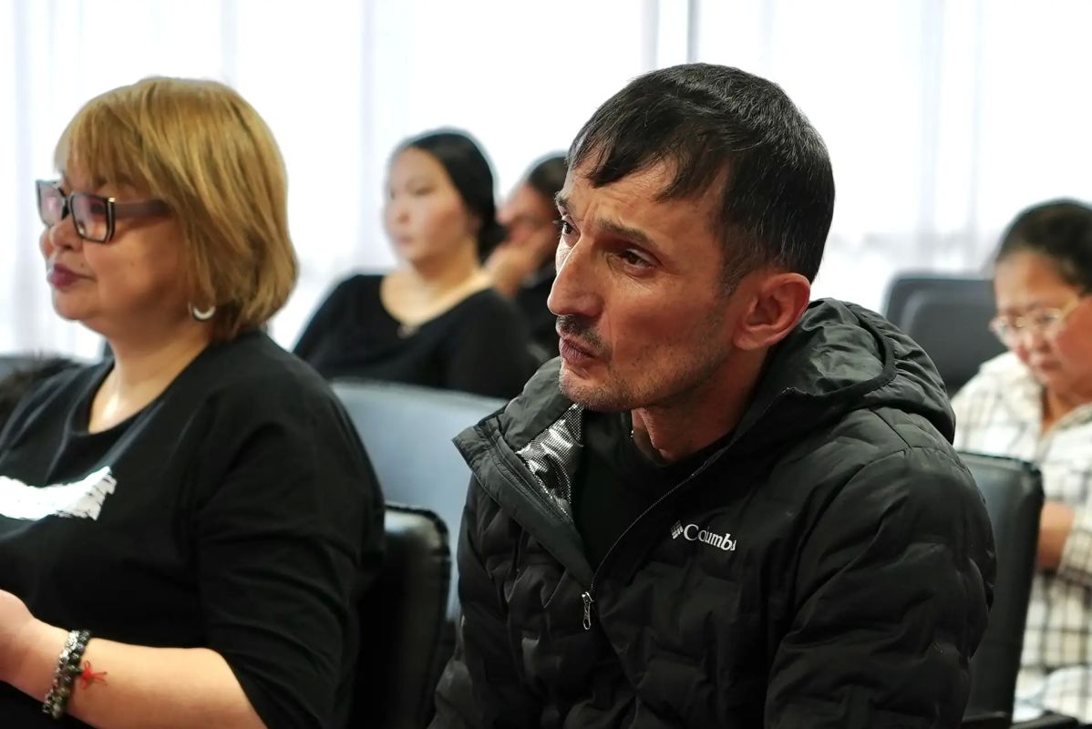 Всероссийский спортивный диктант прошёл в Ойрат Арене Всероссийский спортивный диктант прошёл в Ойрат Арене