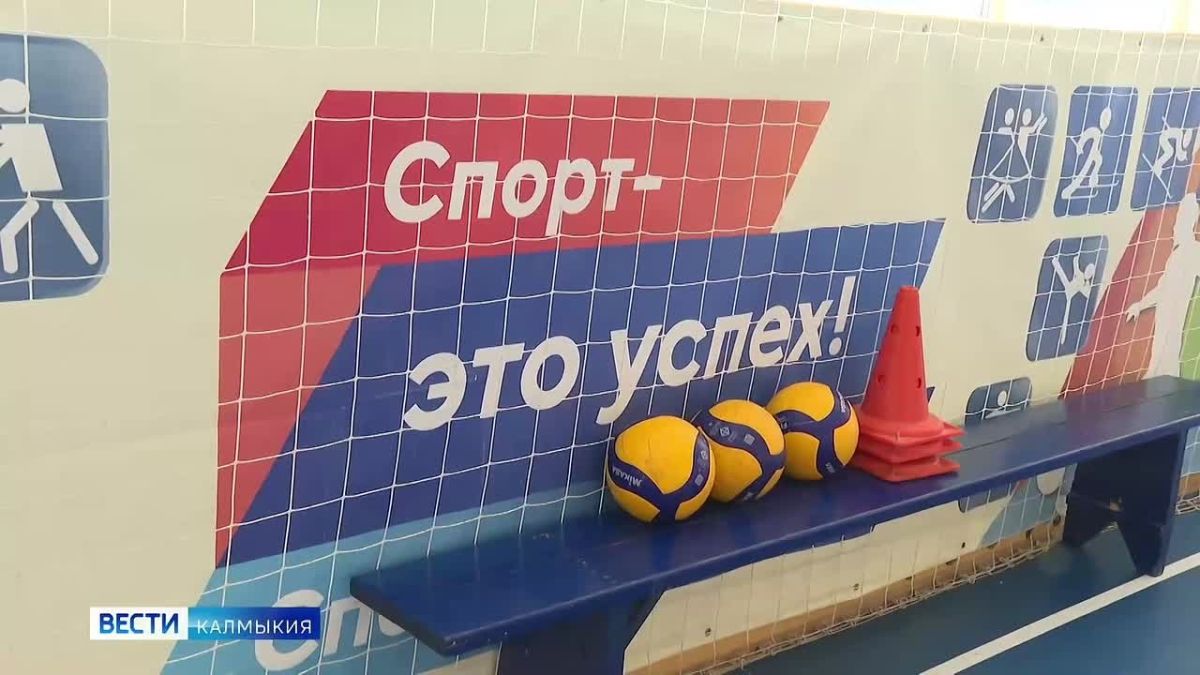 Сегодня в России чествуют тех, кто посвятил свою жизнь воспитанию и дарит знания подрастающему поколению