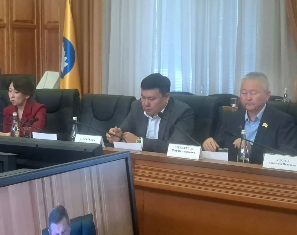 Заместителем председателя парламентского комитета по законодательству, государственному строительству, местному самоуправлению и противодействию коррупции избран Лаг Сангаджиев