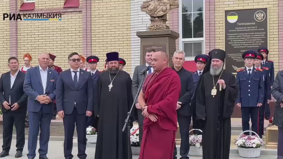 Гецул Тубтен Цультим: «Пусть памятники станут символом божественного света»