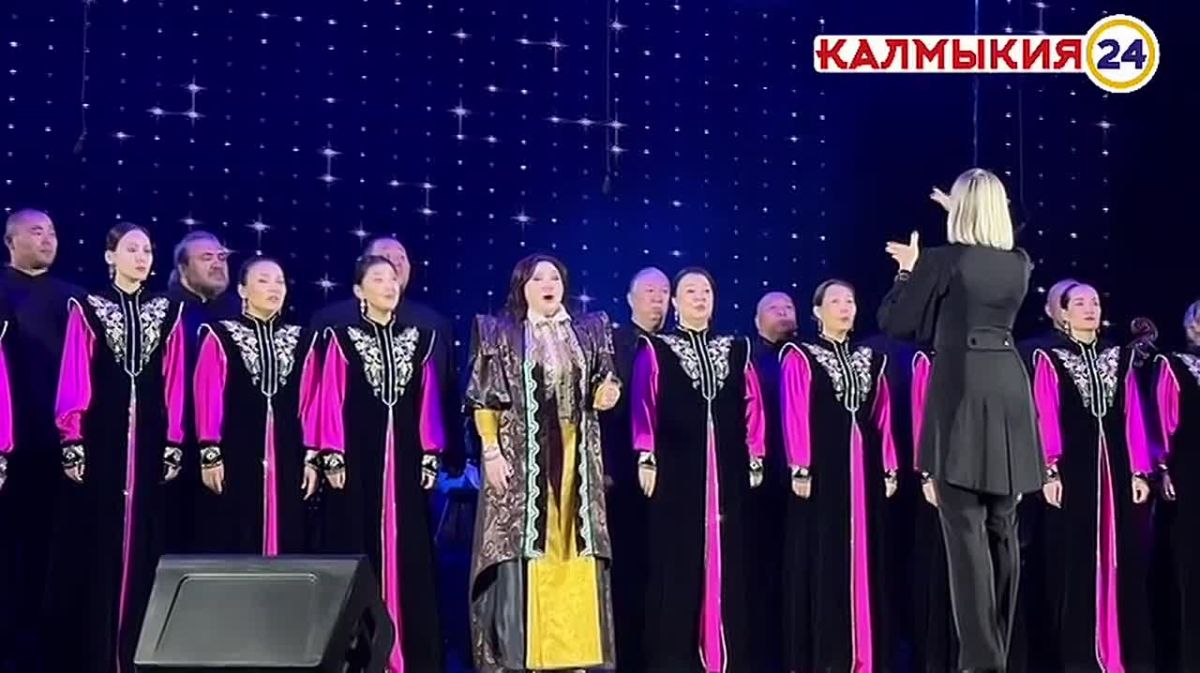 Сегодня свой юбилей празднует генеральный директор Калмыцкой государственной филармонии имени А. Н. Манджиева, народная артистка Республики Калмыкия Анна Борисовна Очкаева