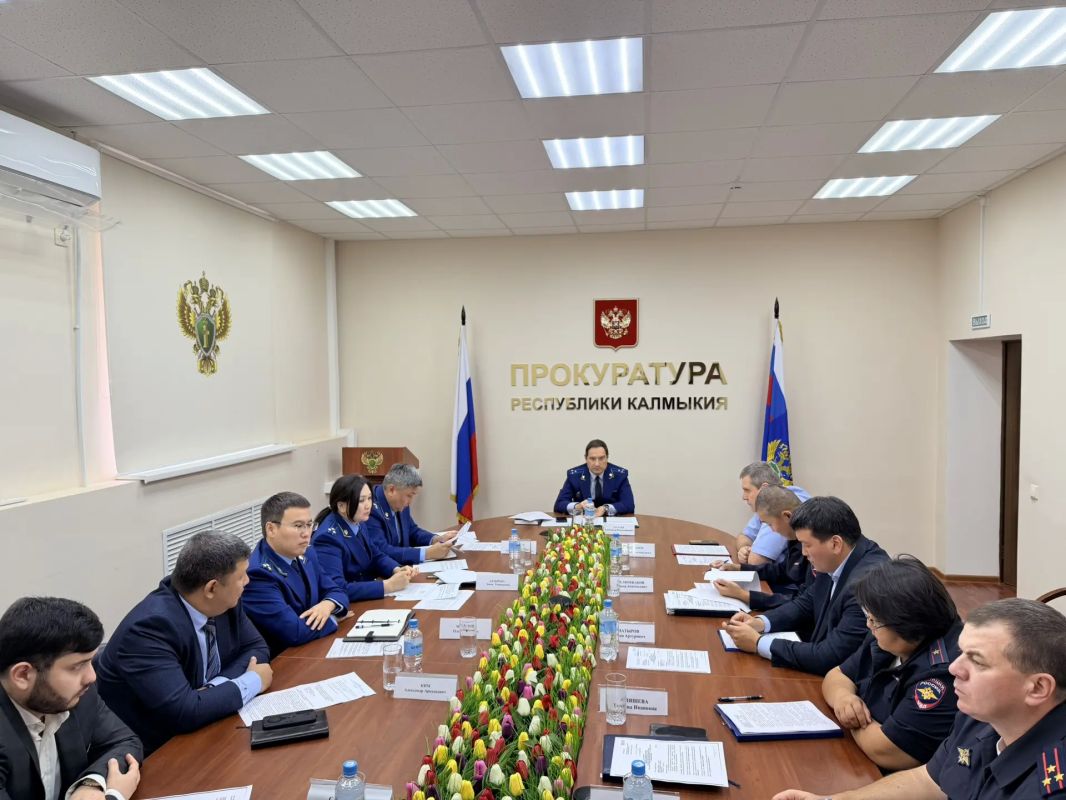 В прокуратуре республики состоялось заседание межведомственной рабочей группы по вопросам, связанным с подростковой преступностью, ростом дорожно-транспортных происшествий с участием детей В прокуратуре республики состоялось заседание межведомственной рабочей группы по вопросам, связанным с подростковой преступностью, ростом дорожно-транспортных происшествий с участием детей